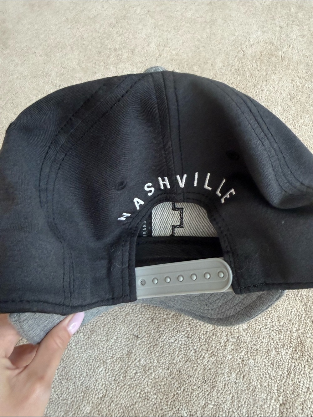 The Stage Nashville Black and‎ Gray Baseball Cap - Picture 2 of 4
